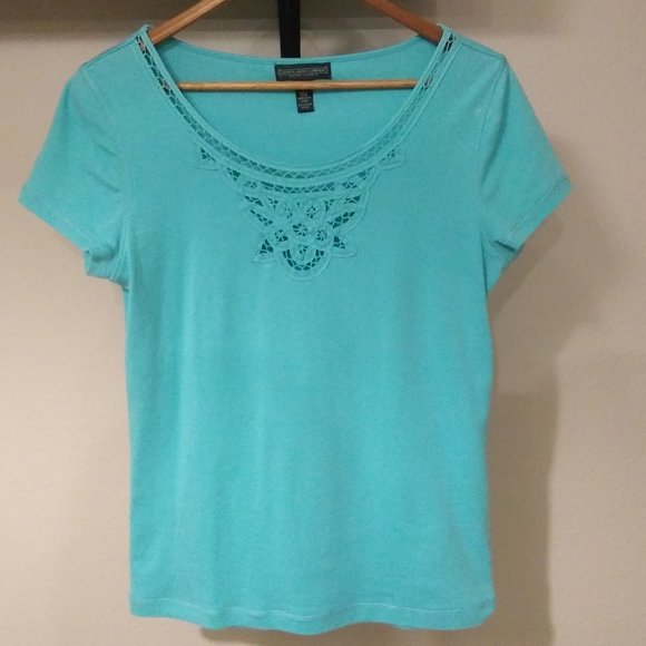 Lauren Jeans Company Lace Vee Turquoise Short Sleeve Top - Picture 5 of 6